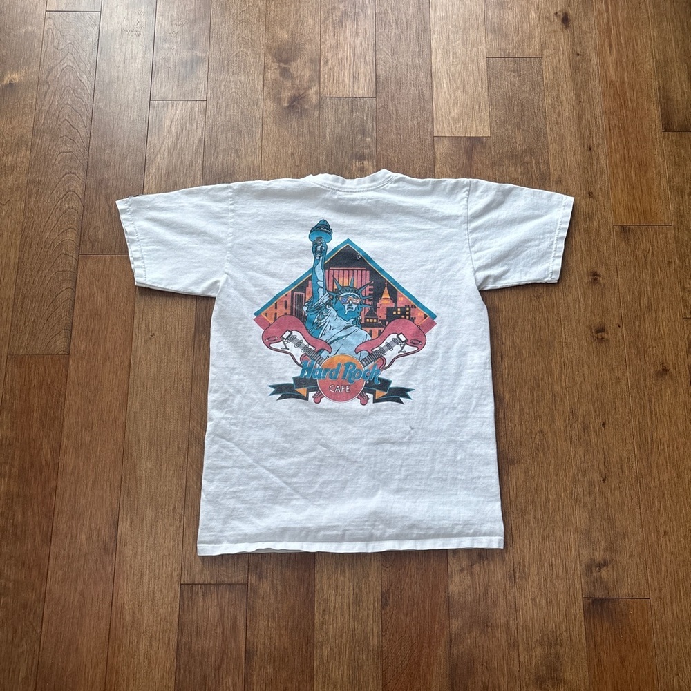 Vintage 90s Hard Rock Cafe New York graphic tee - Picture 2 of 8
